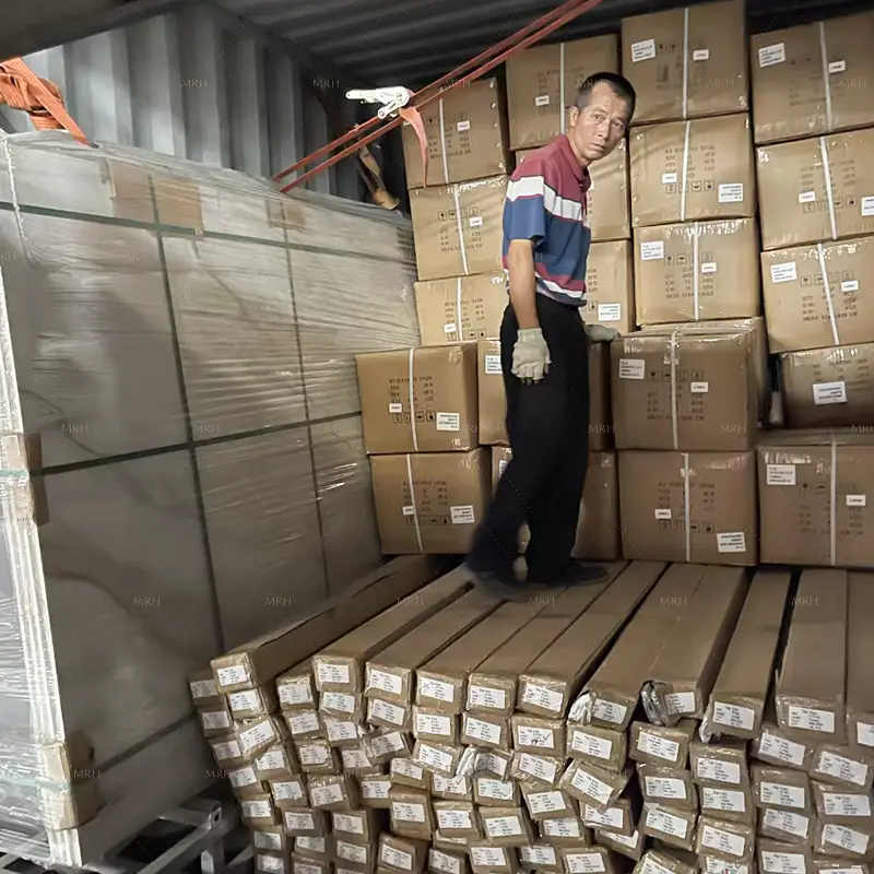 Loading of sofa functional hinges